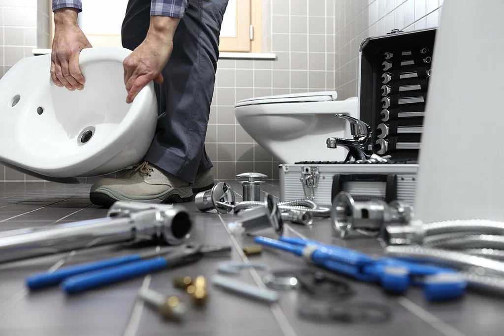 Professional bathroom plumbing repair in Fair Oaks